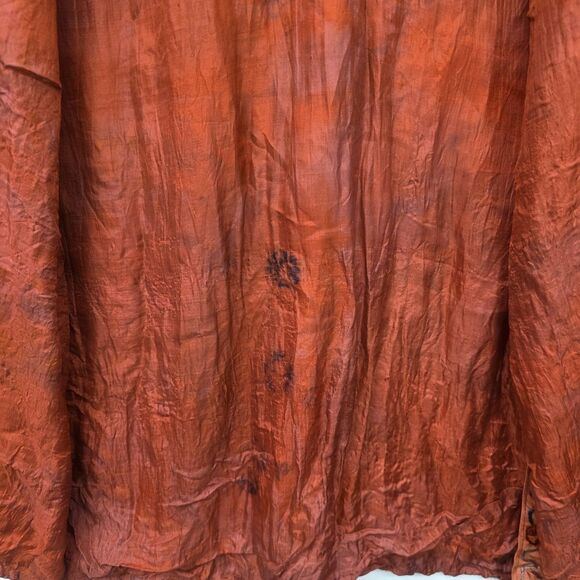 Red Asian Satin Kimono Vintage Mid Length Embroidered Pattern Button Down Flaw m - Picture 9 of 13